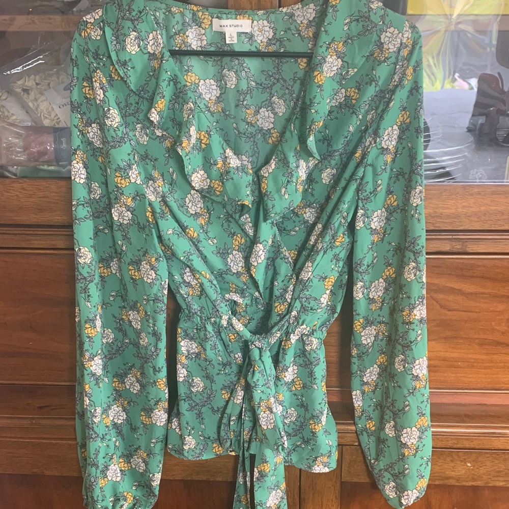 Max Studio Green Floral Blouse